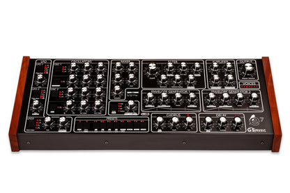 GS - e7 [Black / Red]