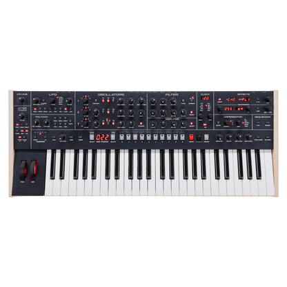 Sequential Trigon-6 Polyphonic Analogue Synthesizer