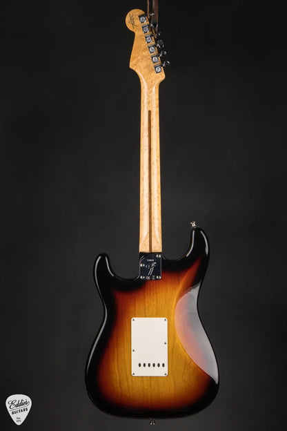 Fender Custom Shop American Custom Stratocaster NOS - 3 Tone Sunburst #XN18432