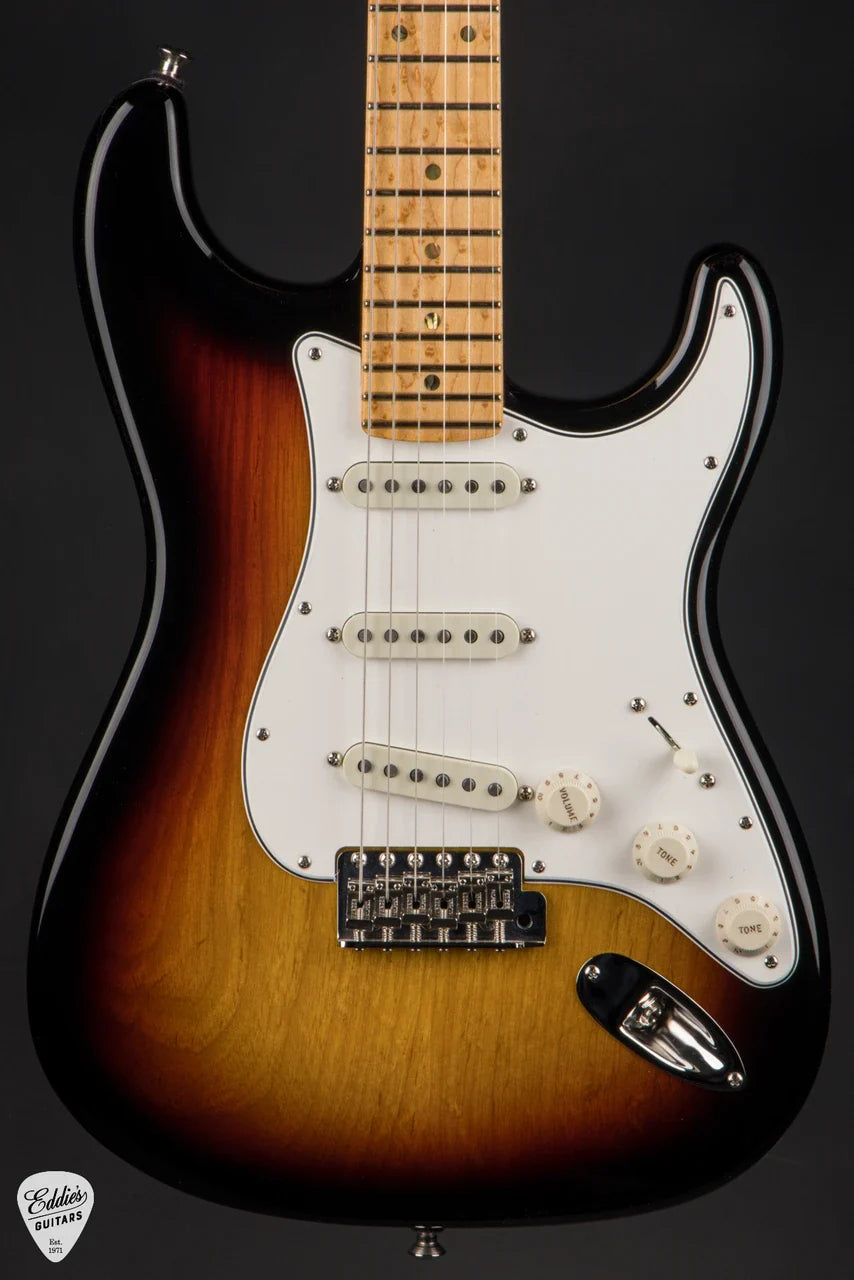 Fender Custom Shop American Custom Stratocaster NOS - 3 Tone Sunburst #XN18432